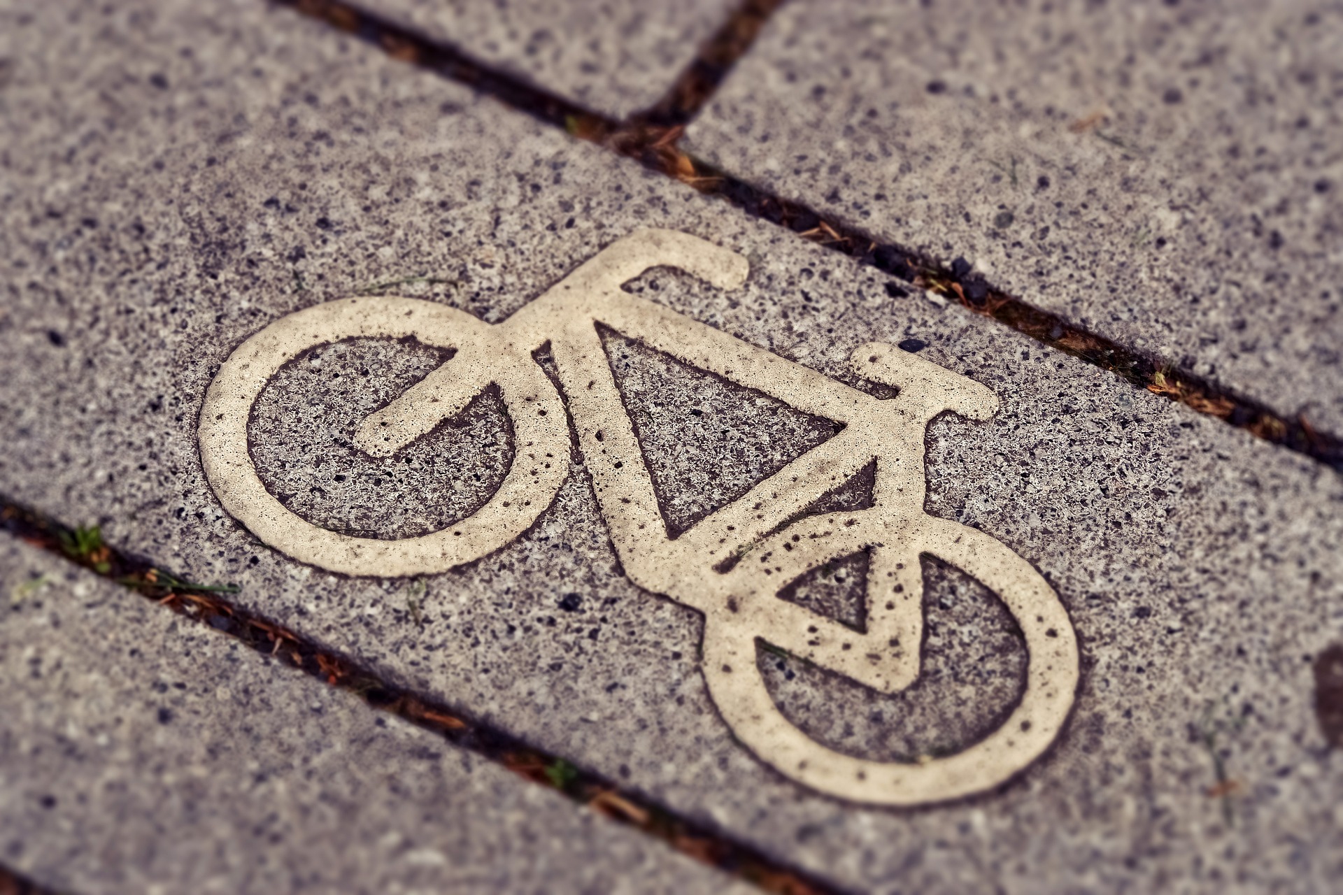 Pop-Up-Radweg Kantstrae - Risiko fr Anwohnerinnen und Anwohner?