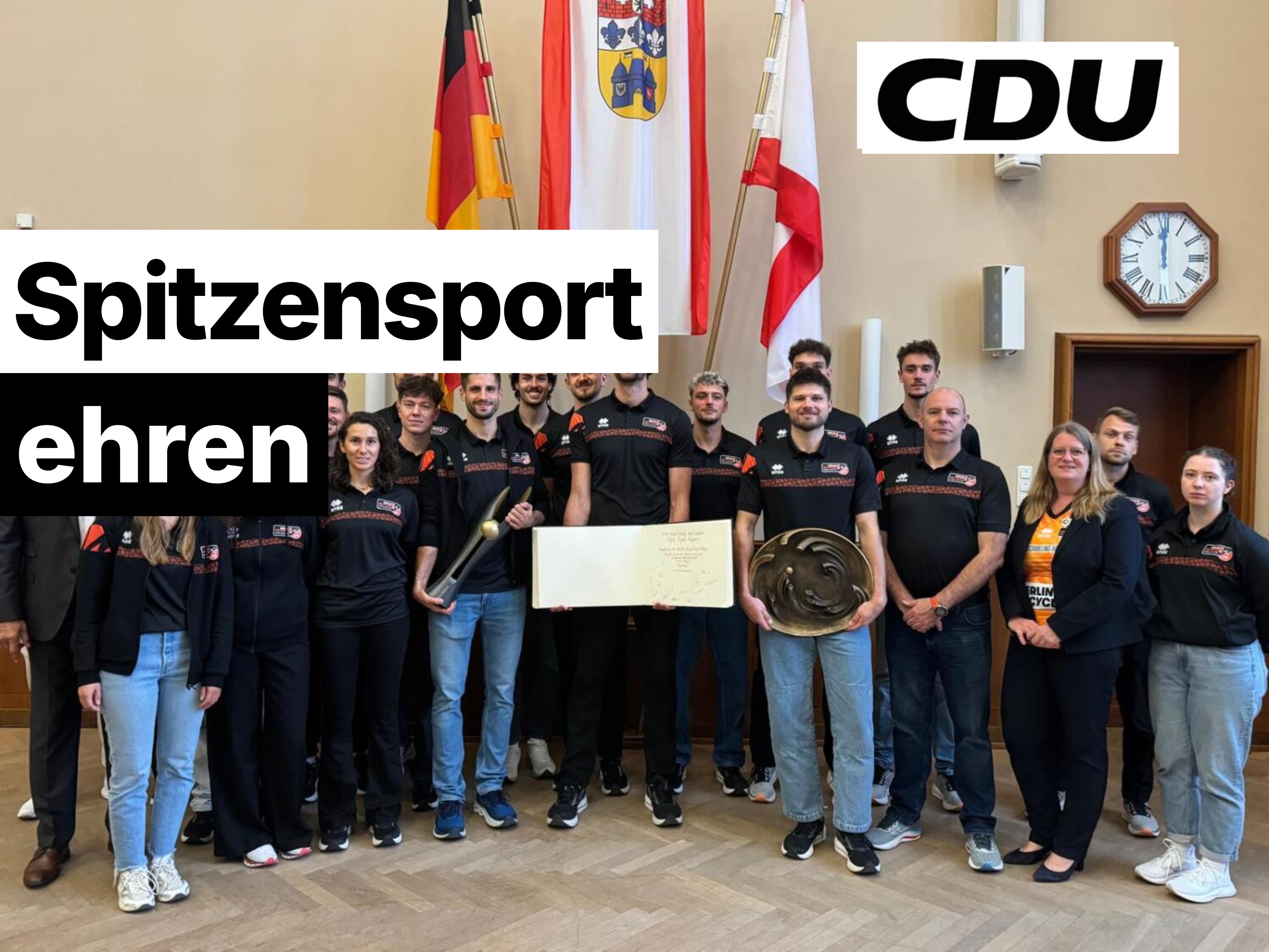 BR Volleys bei ihrer Ehrung im Rathaus Charlottenburg
Credits: BACW